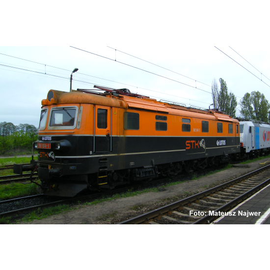 Lokomotywa Elektrowóz 181 STK , epoka VI DCC dekoderem dzwieku H0 PIKO 21030
